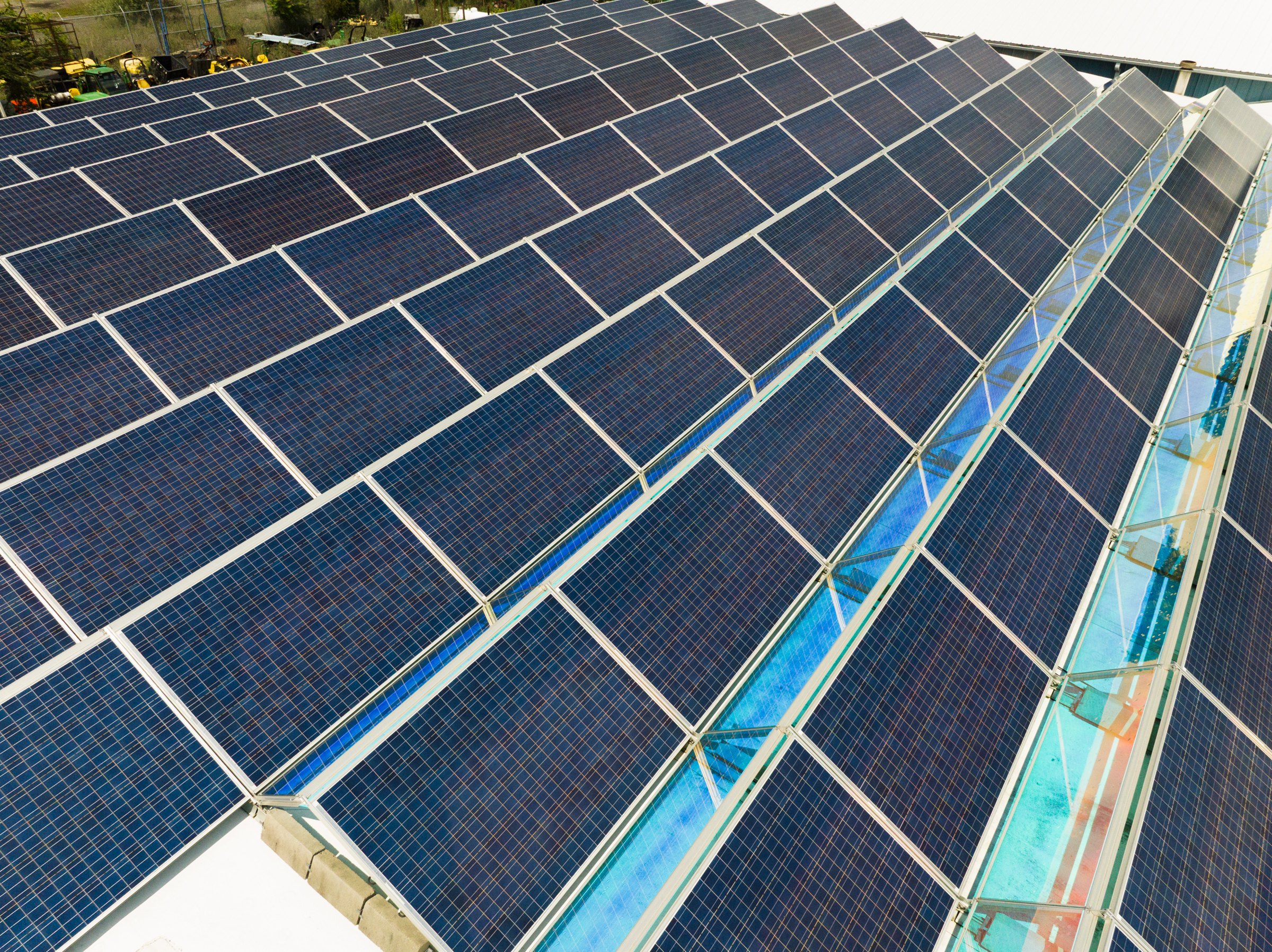 Solar panels covering a commercial rooftop